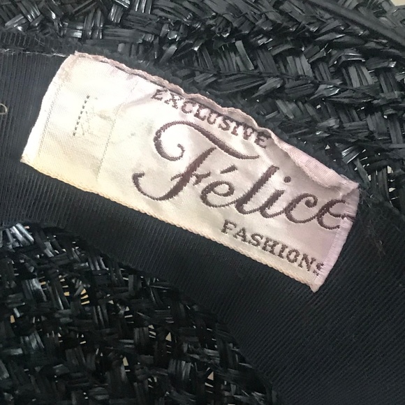 CHARISMATIC 1930s\' BLACK STRAW TOQUE WITH IMITATION CHERRIES, FLOWERS & VEIL main image 7